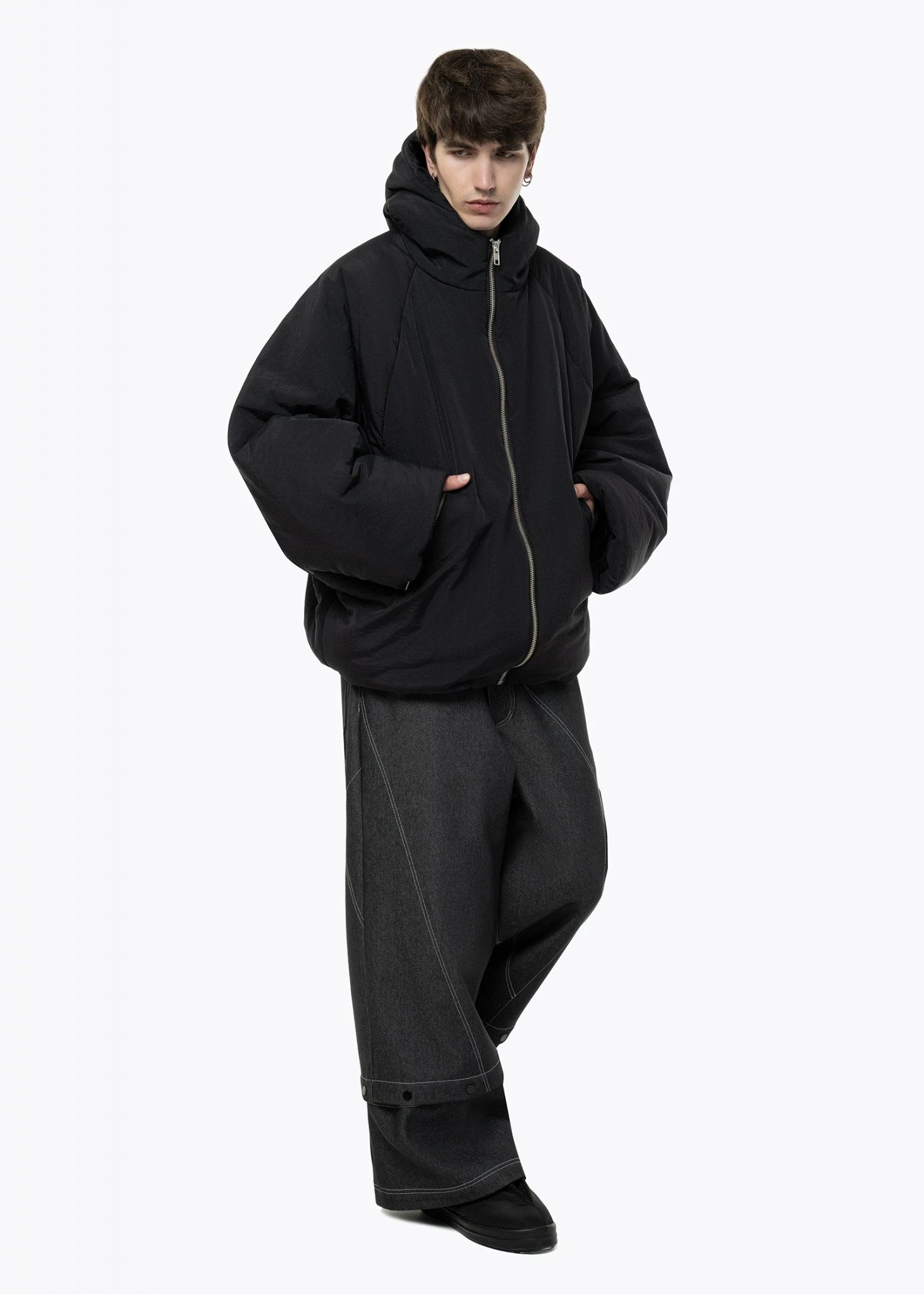 BLACKOUT BAT JACKET. BLACK