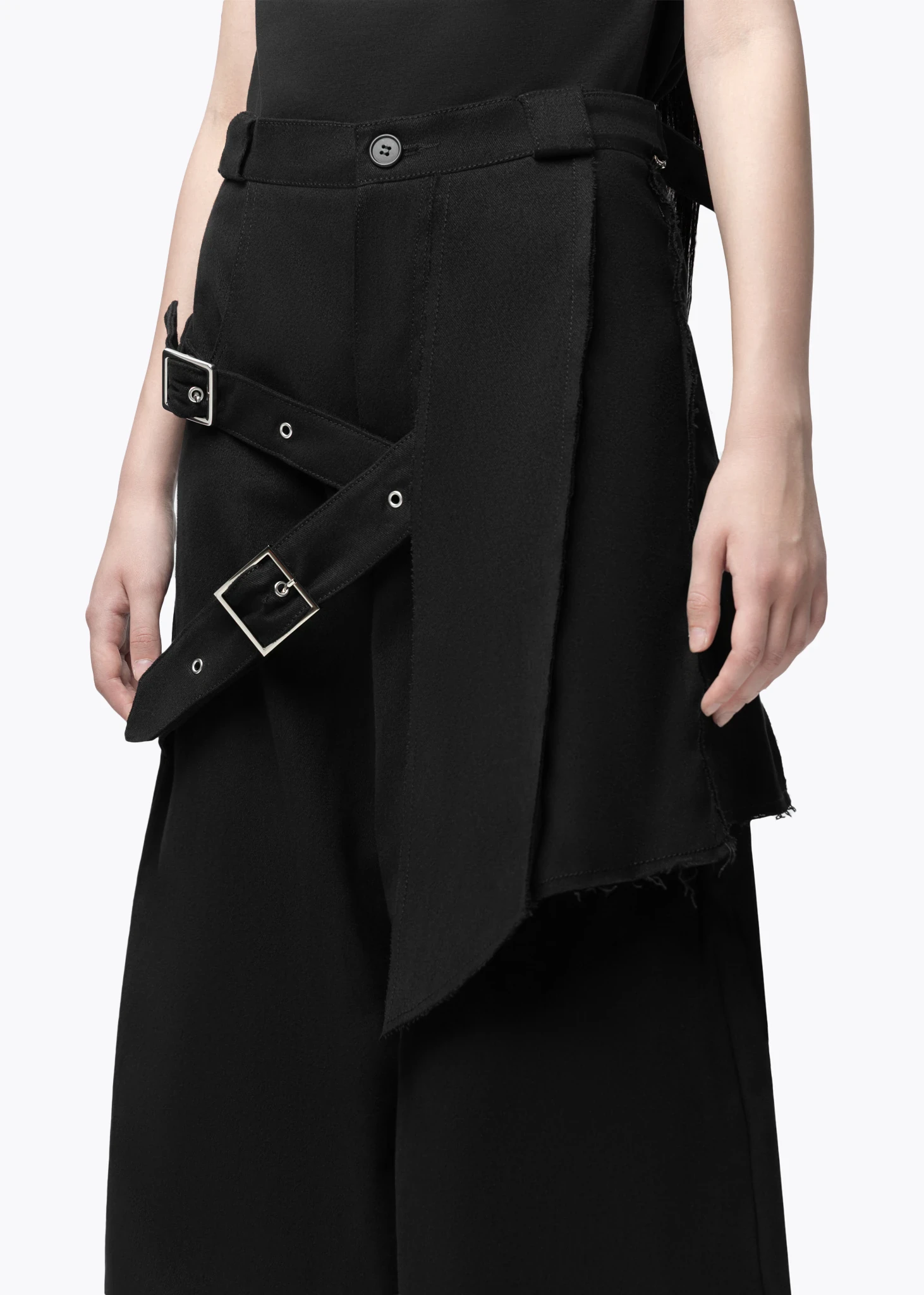 Basque Jeans JEANS WITH BELTS AND BASQUE AI.VANGARDEN. BLACK