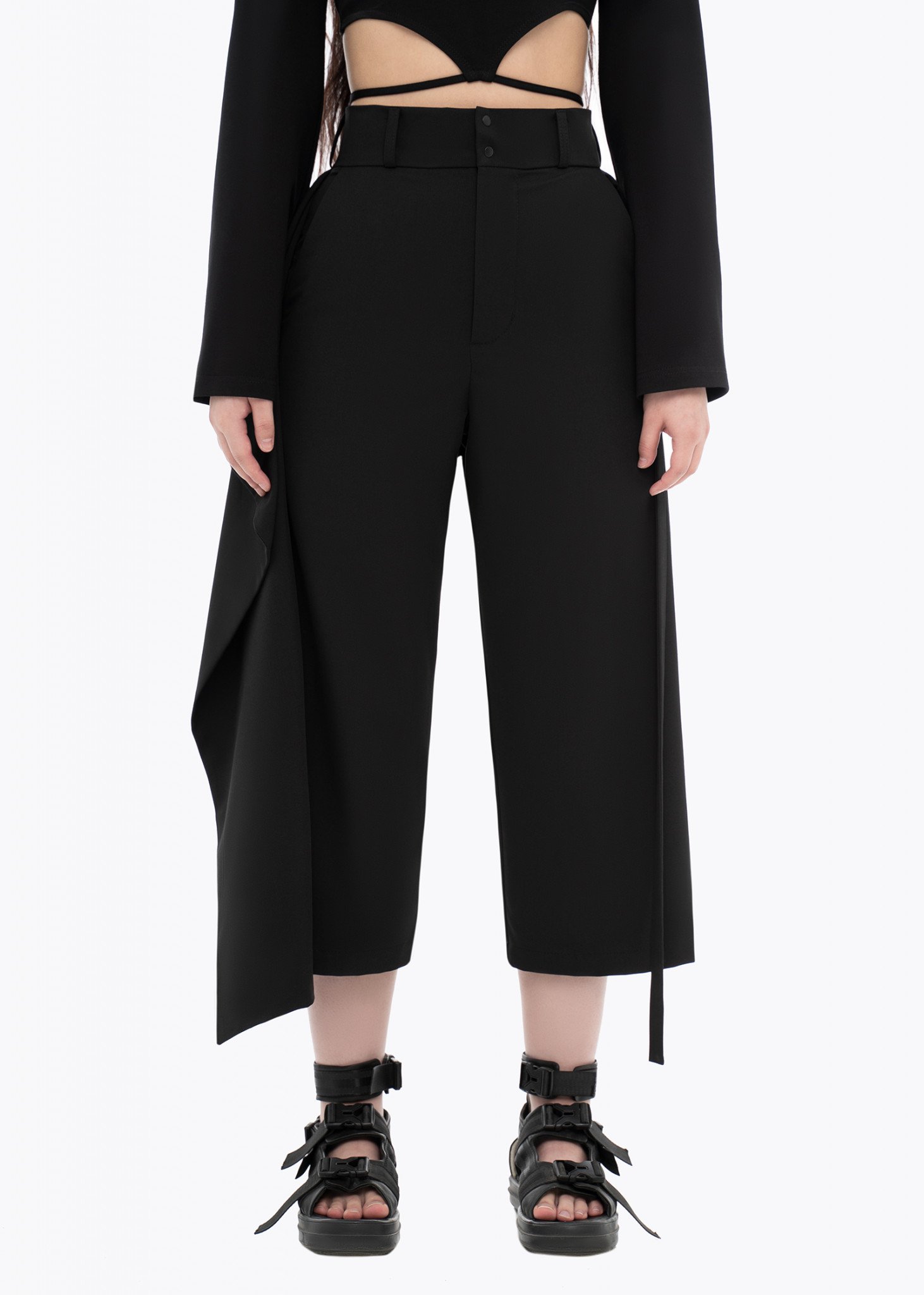 TROUSERS WITH DETAIL JAPAN. BLACK